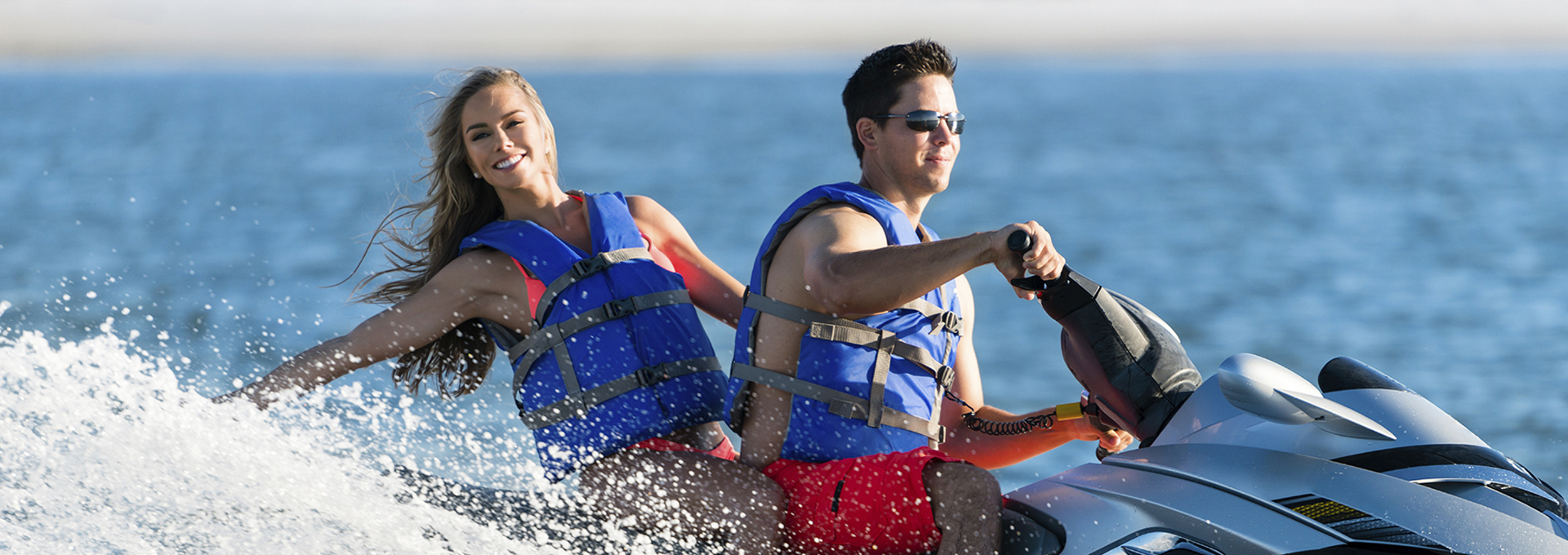 SplashRides Jet Ski Rental to a group of friends having fun on lake lewisville.